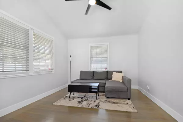 Hollywood, FL 33020,2140 Monroe TER