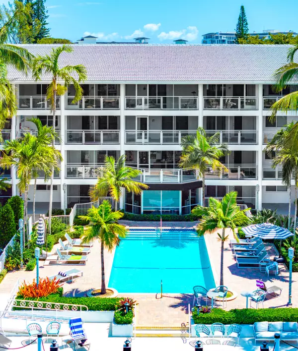 Boca Raton, FL 33432,1015 Spanish River RD 203