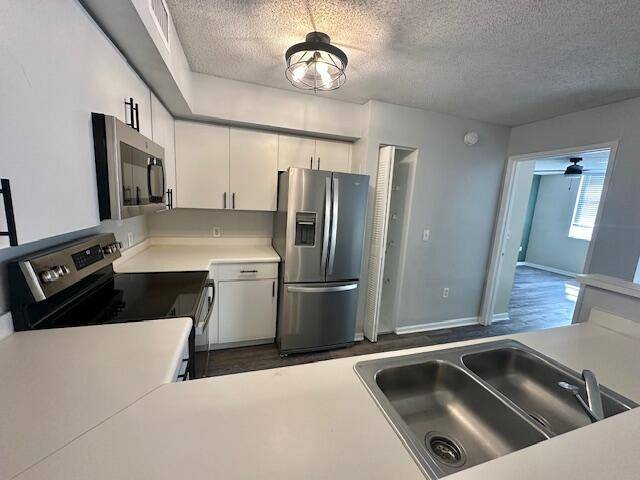 Lake Worth, FL 33463,7896 Sonoma Springs CIR 204