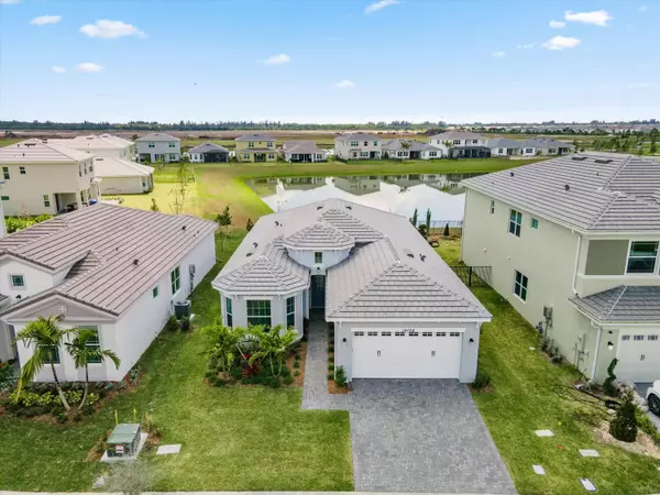 14154 Lacebark LN, Westlake, FL 33470
