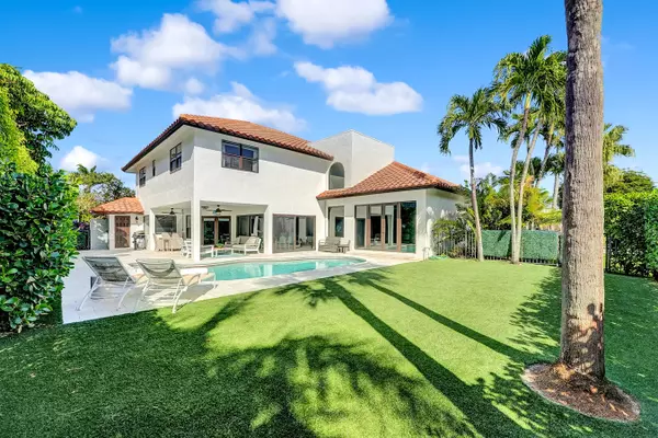 7601 NE Spanish Trail CT, Boca Raton, FL 33487