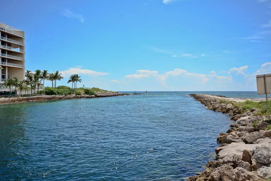 1111 S Ocean BLVD 215, Boca Raton, FL 33432