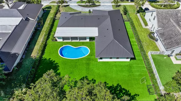 Boca Raton, FL 33431,1976 NW 29th RD