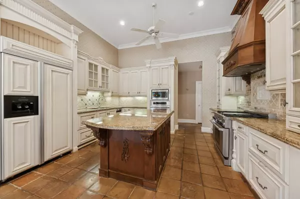 Boca Raton, FL 33498,17892 Hampshire LN