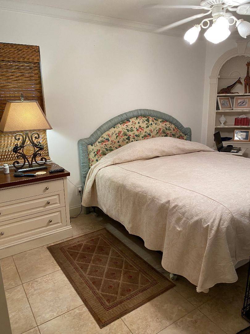 Indian River Shores, FL 32963,837 Seminole LN