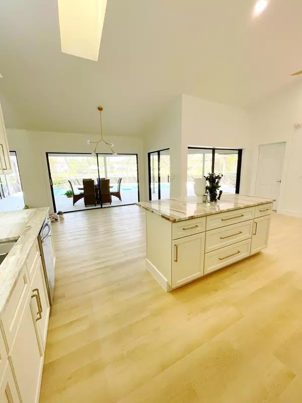 Palm Beach Gardens, FL 33418,3345 Pine Hill TRL