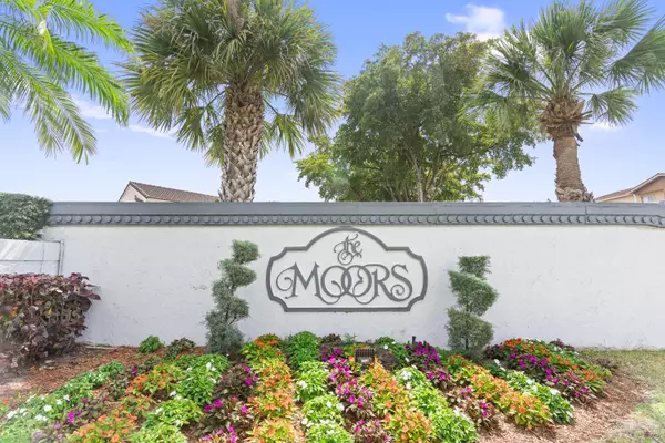 6557 NW 172nd LN, Hialeah, FL 33015