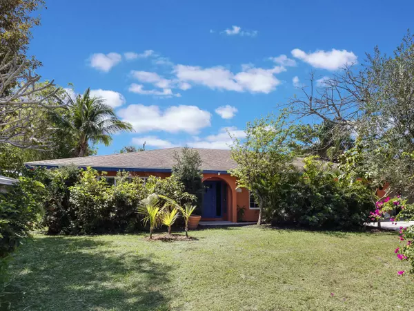 Boynton Beach, FL 33435,718 SW 27th PL