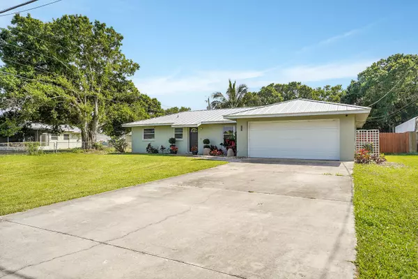 Fort Pierce, FL 34982,905 Scott ST