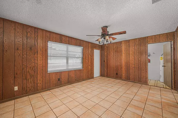 Fort Pierce, FL 34982,4808 Sunset BLVD