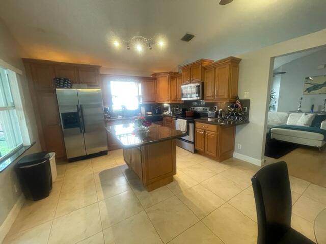 Boca Raton, FL 33428,10332 Brookville LN