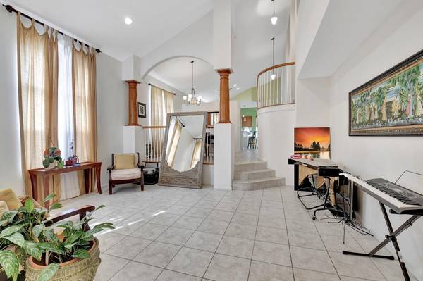 Lake Worth, FL 33467,7191 Copperfield CIR