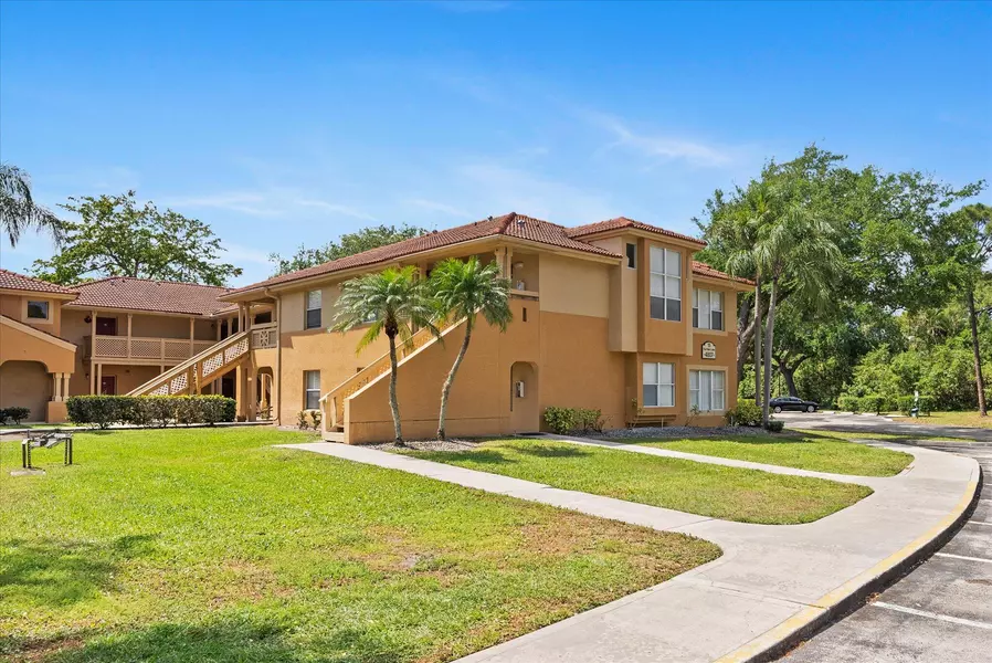 4807 Via Palm LKS 1522, West Palm Beach, FL 33417