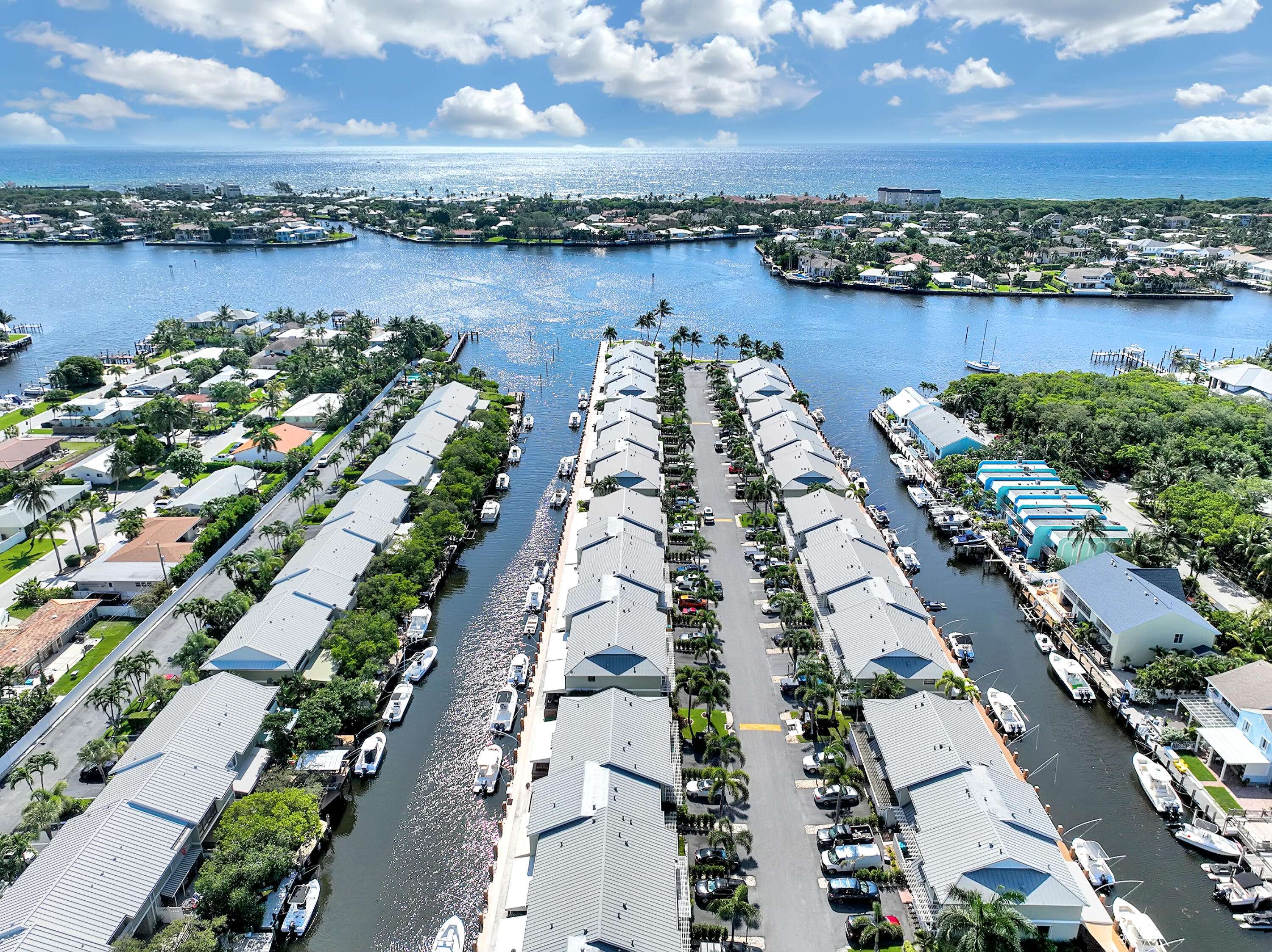 Boynton Beach, FL 33435,717 NE 12th TER 2