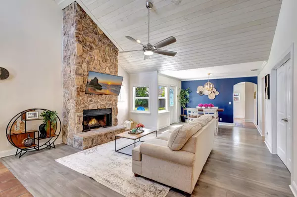 Wellington, FL 33414,464 Sweet Wood WAY