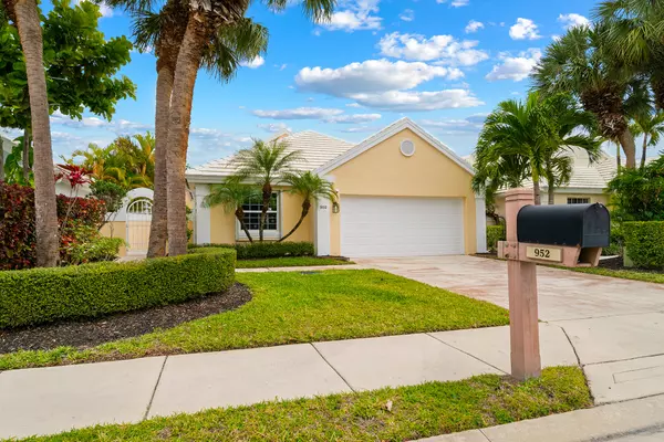 West Palm Beach, FL 33411,952 Dickens PL