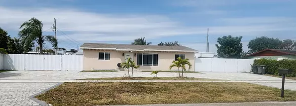 1543 Roy DR, West Palm Beach, FL 33415