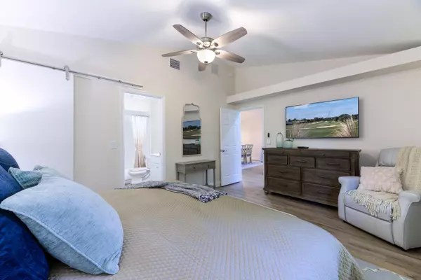 Palm Beach Gardens, FL 33418,830 Club DR