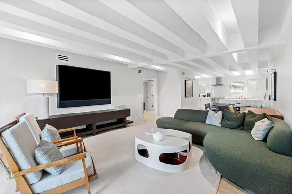 Gulf Stream, FL 33483,2613 N Ocean BLVD W5