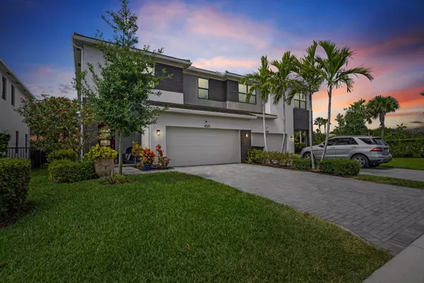 4325 Arcturus LN, Lake Worth, FL 33467