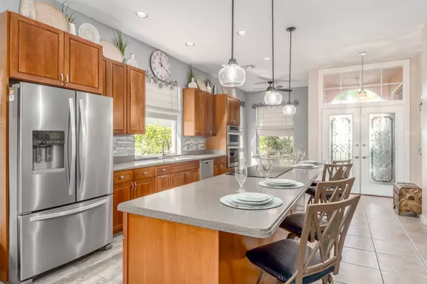 5132 SE Sweetbrier TER, Hobe Sound, FL 33455