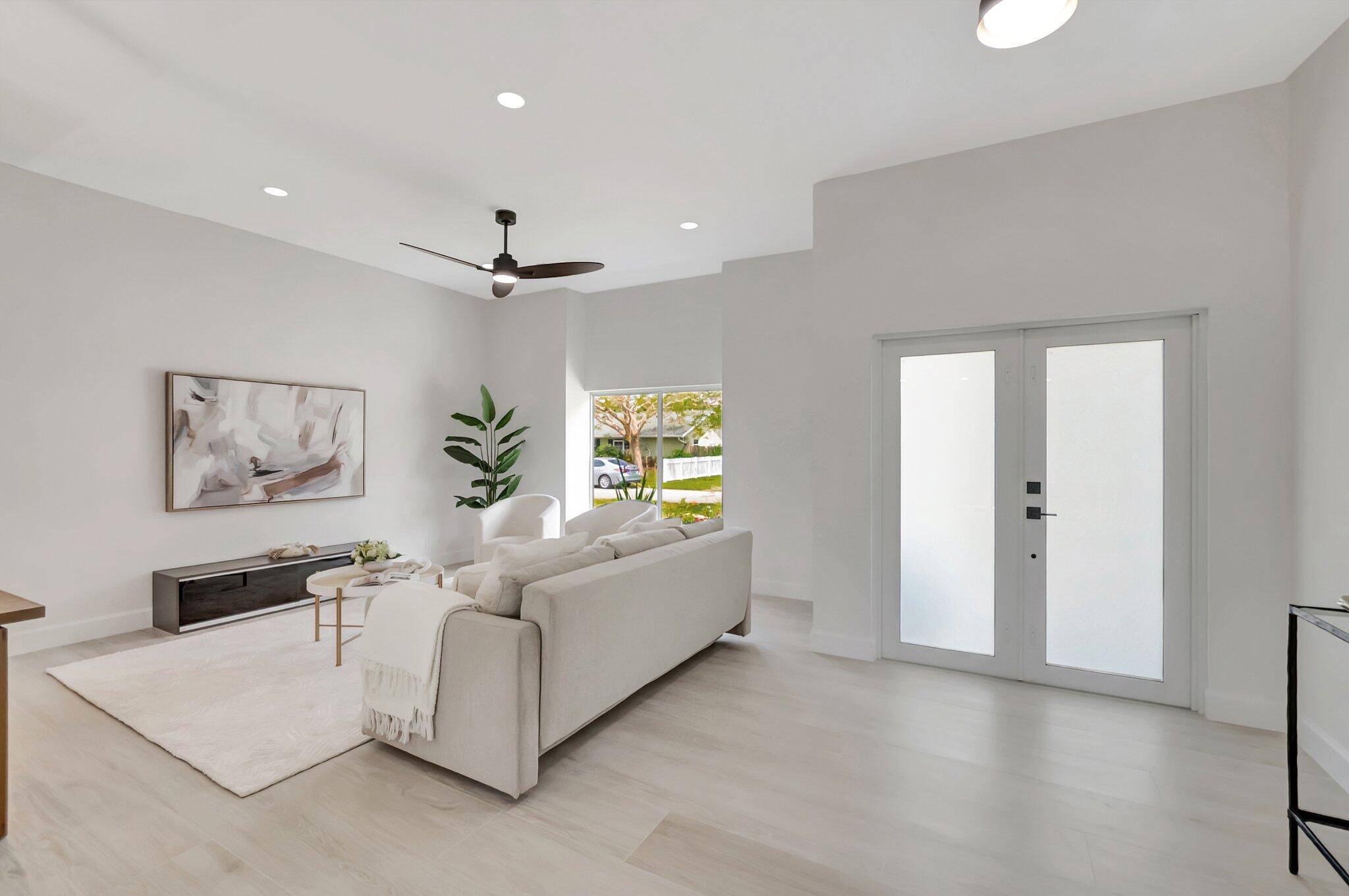 Delray Beach, FL 33444,702 Enfield RD