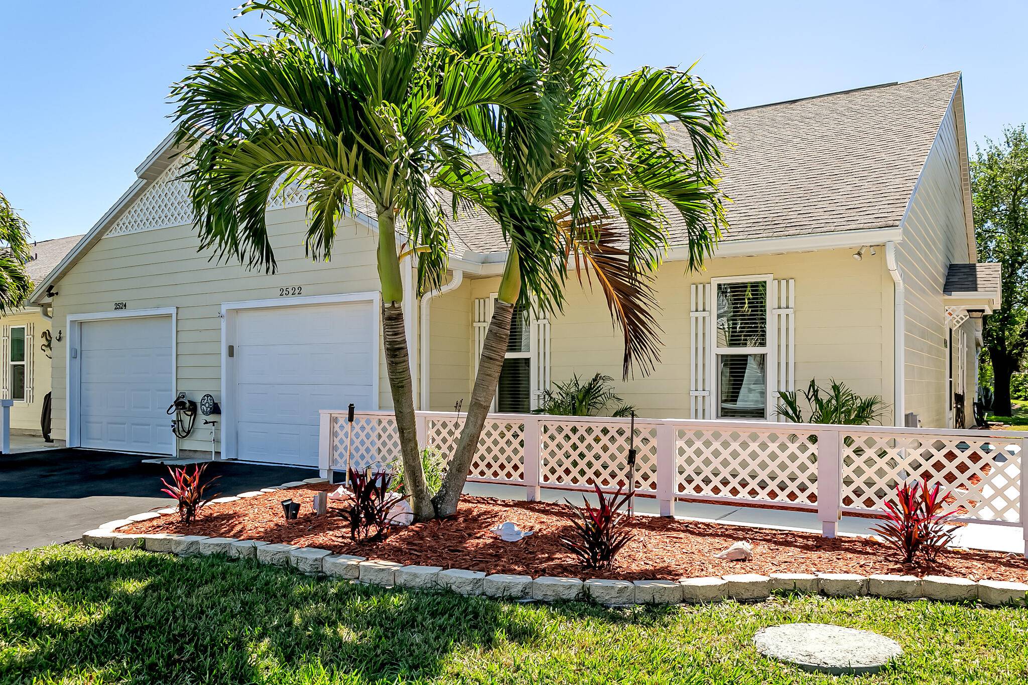2522 SE E Tropical East CIR, Port Saint Lucie, FL 34952