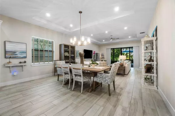 West Palm Beach, FL 33401,3049 Safflower CIR