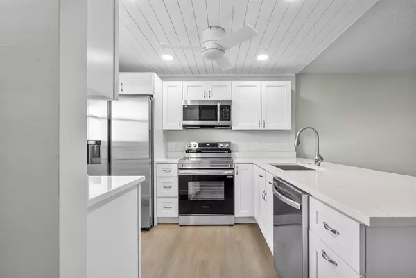 Boynton Beach, FL 33435,2601 NE 3rd CT 3040