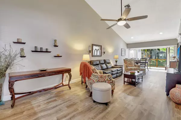 Greenacres, FL 33413,1111 Landings BLVD