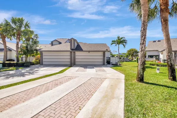 Greenacres, FL 33413,1111 Landings BLVD