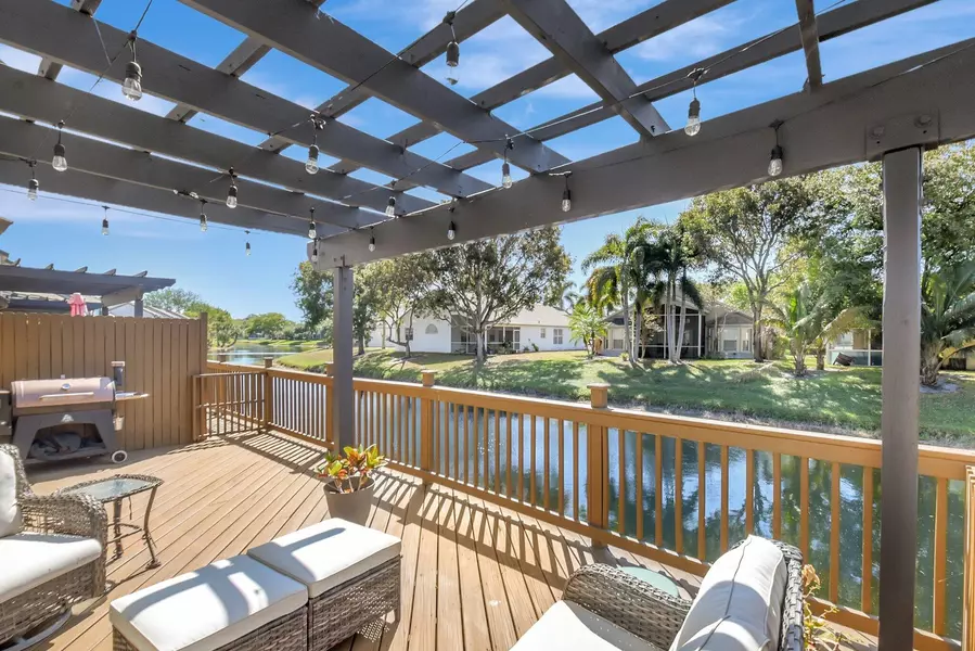 1111 Landings BLVD, Greenacres, FL 33413