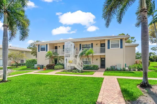 Boynton Beach, FL 33436,9 Stratford DR D