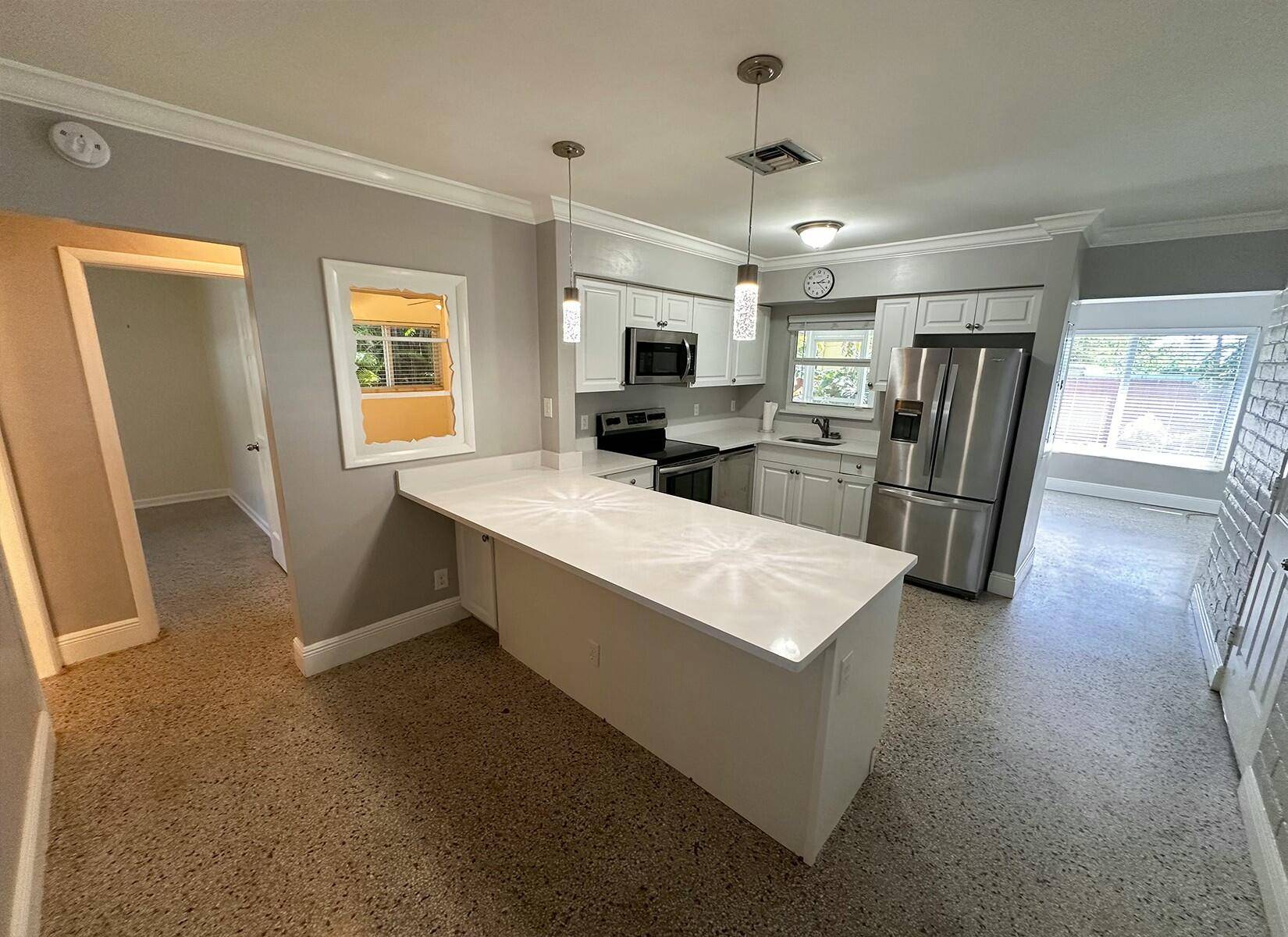 Riviera Beach, FL 33404,329 E 25th ST