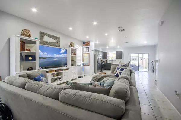 Homestead, FL 33032,24961 SW 107th CT