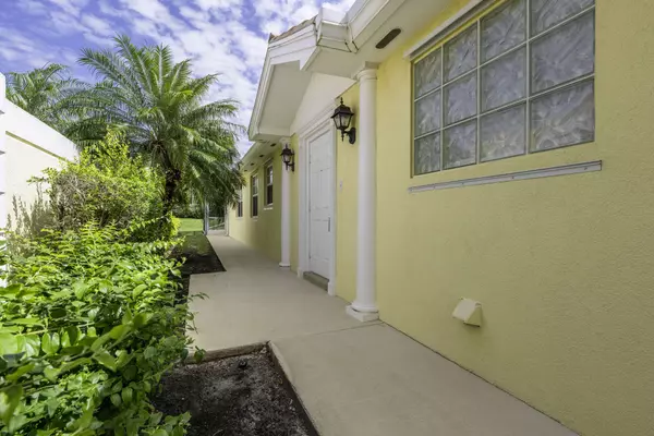 Port Saint Lucie, FL 34987,10701 SW Hartwick DR