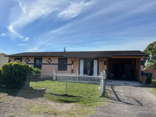 932 SW Avenue H, Belle Glade, FL 33430