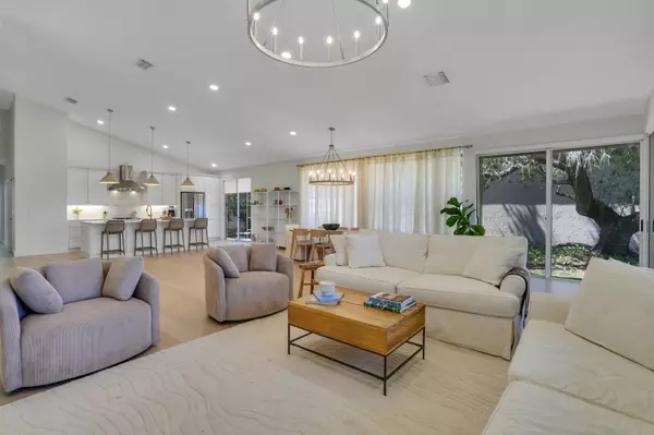 Palm Beach Gardens, FL 33418,12932 Touchstone PL