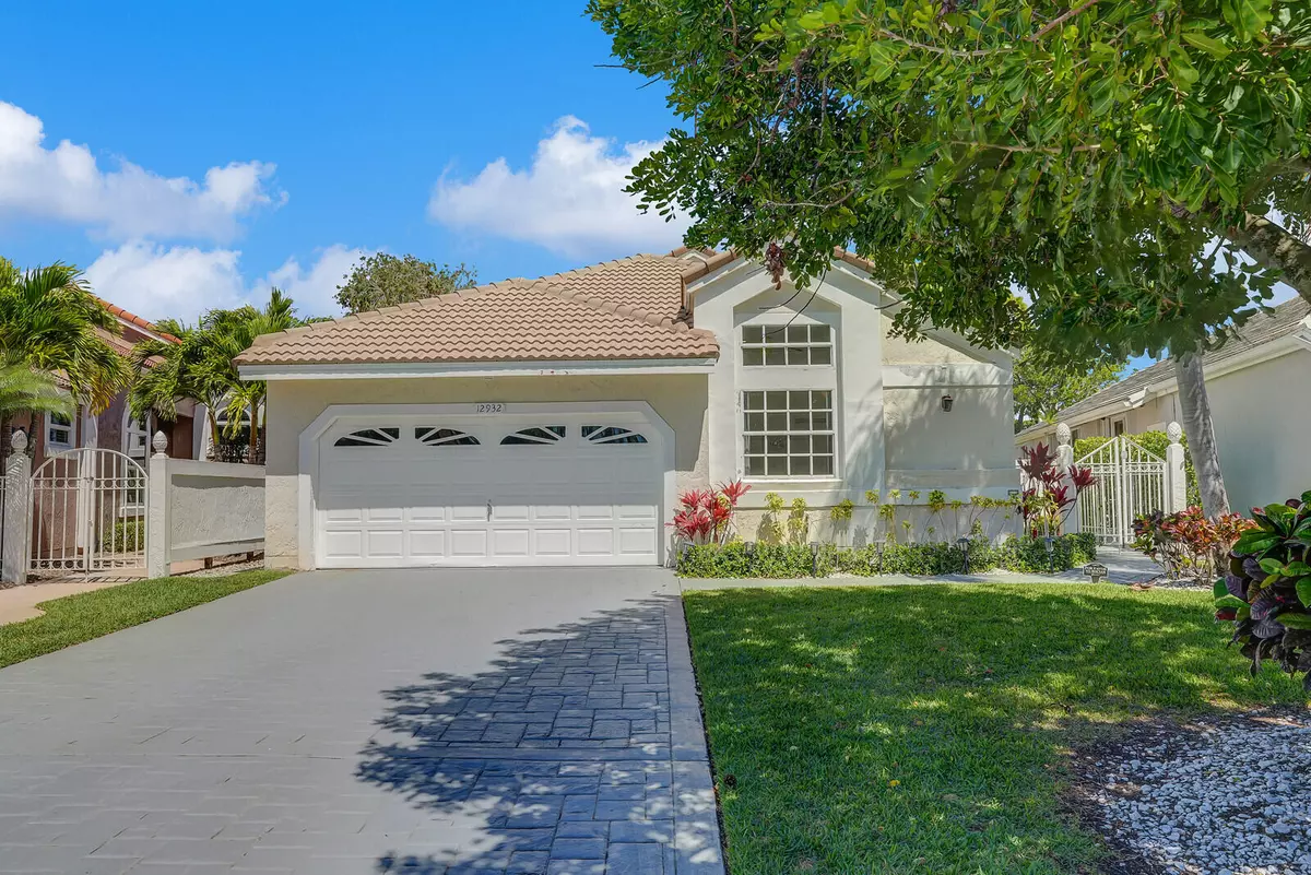 Palm Beach Gardens, FL 33418,12932 Touchstone PL