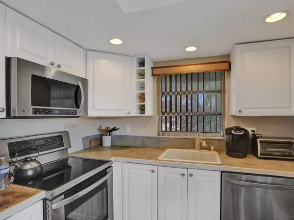 Delray Beach, FL 33484,13771 Via Aurora D