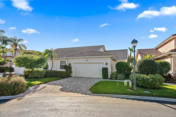 West Palm Beach, FL 33412,8141 Sandpiper WAY