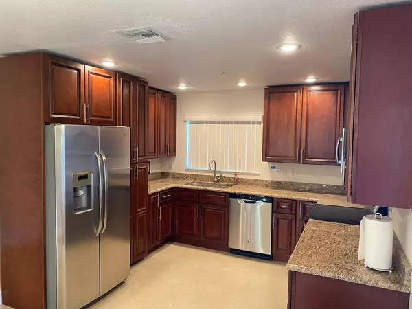 Boca Raton, FL 33486,450 W Conference DR 450 & 460