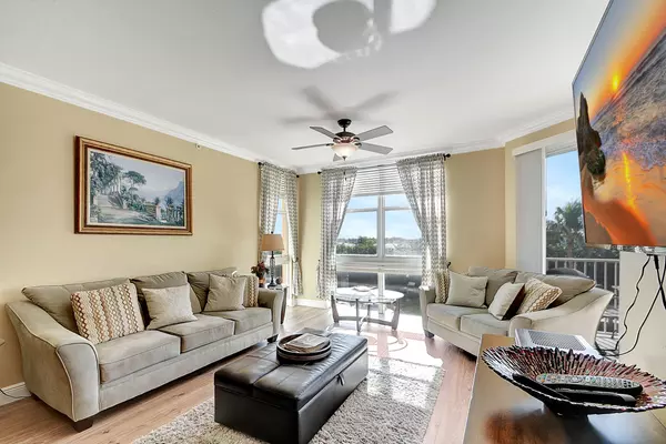 Lantana, FL 33462,806 E Windward WAY 323