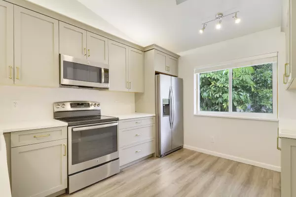 Jupiter, FL 33458,106 S Moccasin TRL