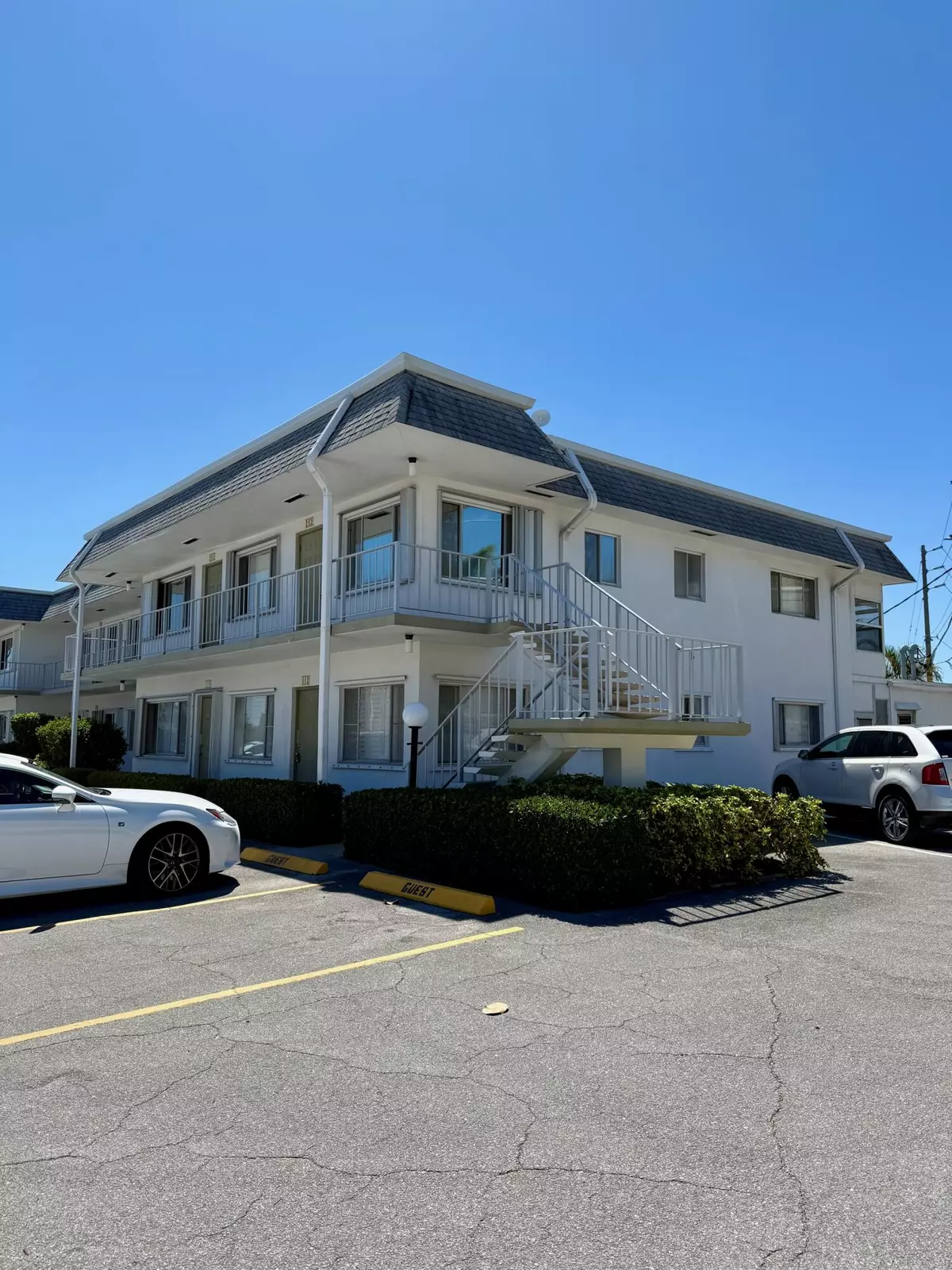 Lake Worth Beach, FL 33461,3160 Lake Osborne DR 212