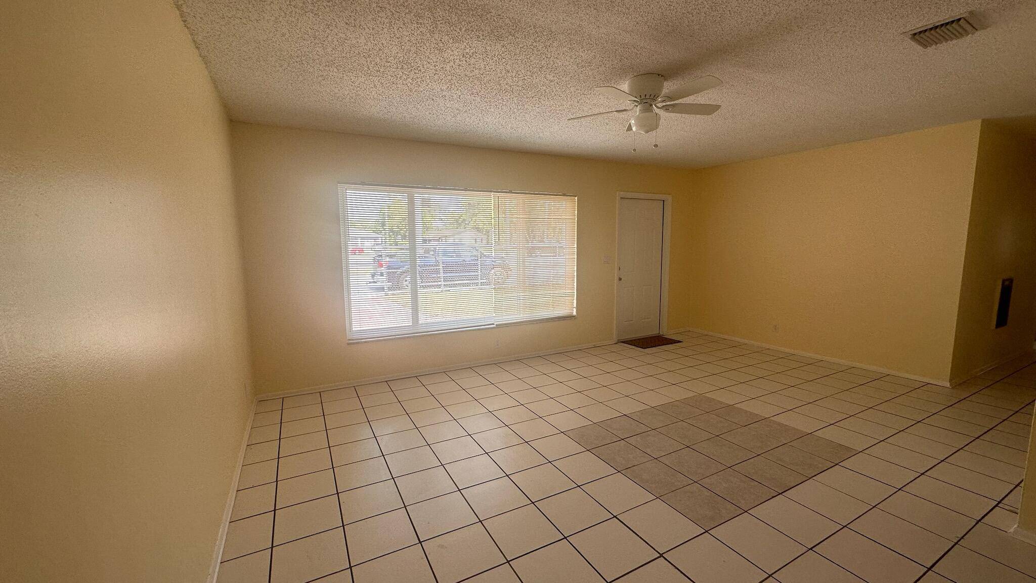 West Palm Beach, FL 33401,1506 Palm Beach Lakes BLVD