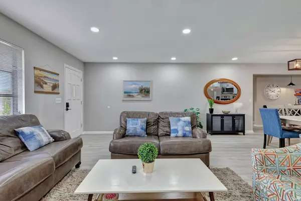 Jensen Beach, FL 34957,3307 NE Jeannette DR