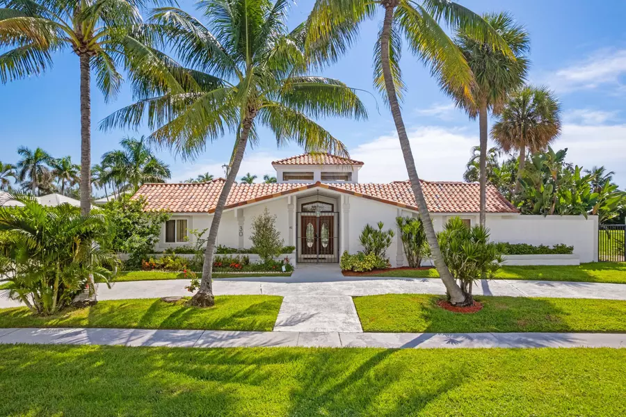 30 Curlew RD, Manalapan, FL 33462