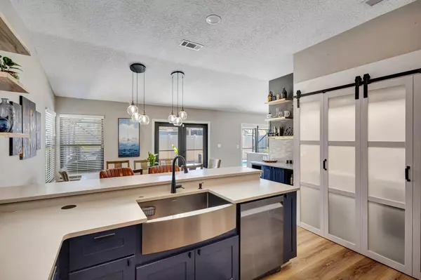 Wellington, FL 33414,13005 Meadowbreeze DR