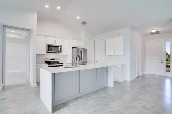 Port Saint Lucie, FL 34953,388 SW Vista Lake DR